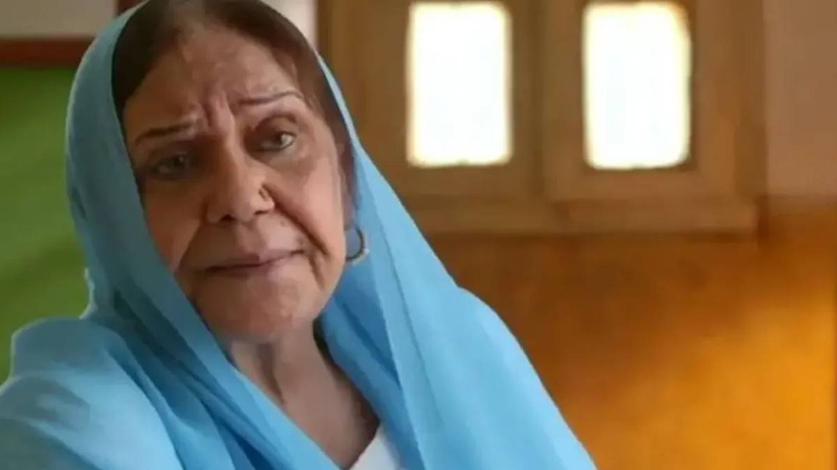 Veteran Pakistani Actor Ayesha Khan Found Dead at 77, Body Discovered a Week Later
